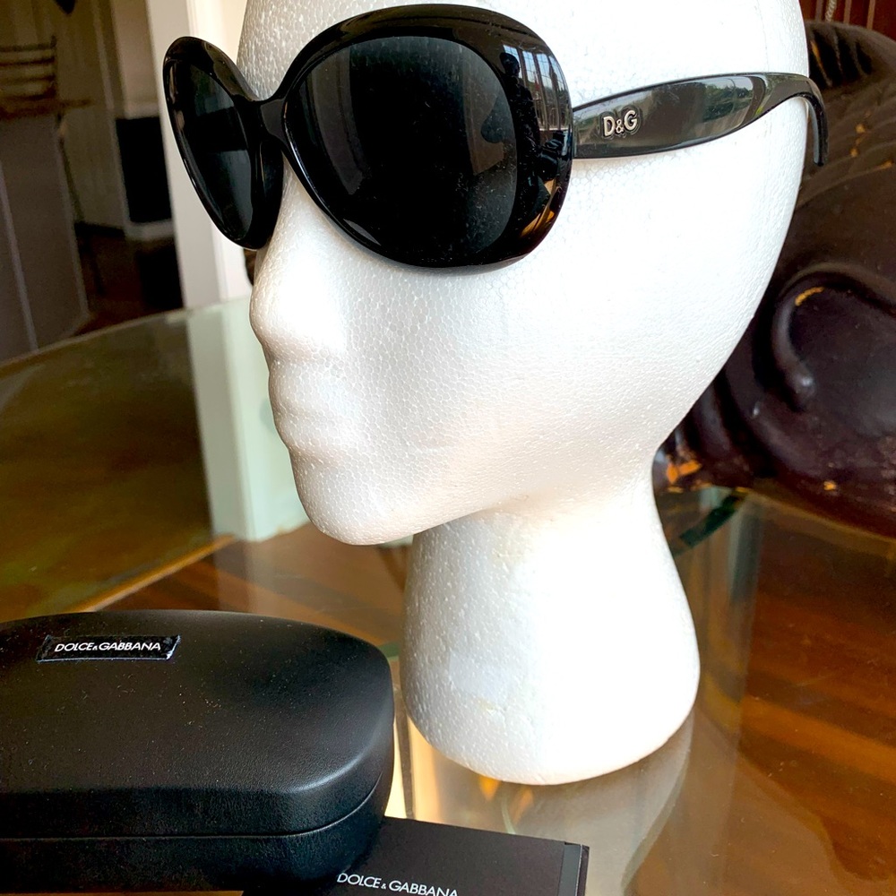 D&G Sunglasses Excellent Condition w/ Case